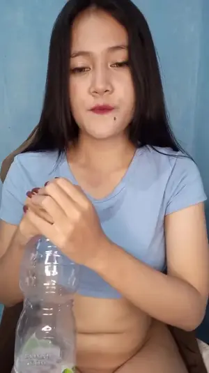 Bokep Yanti Host Baru Langsung Barbar Colmek Ngangkang BLING2